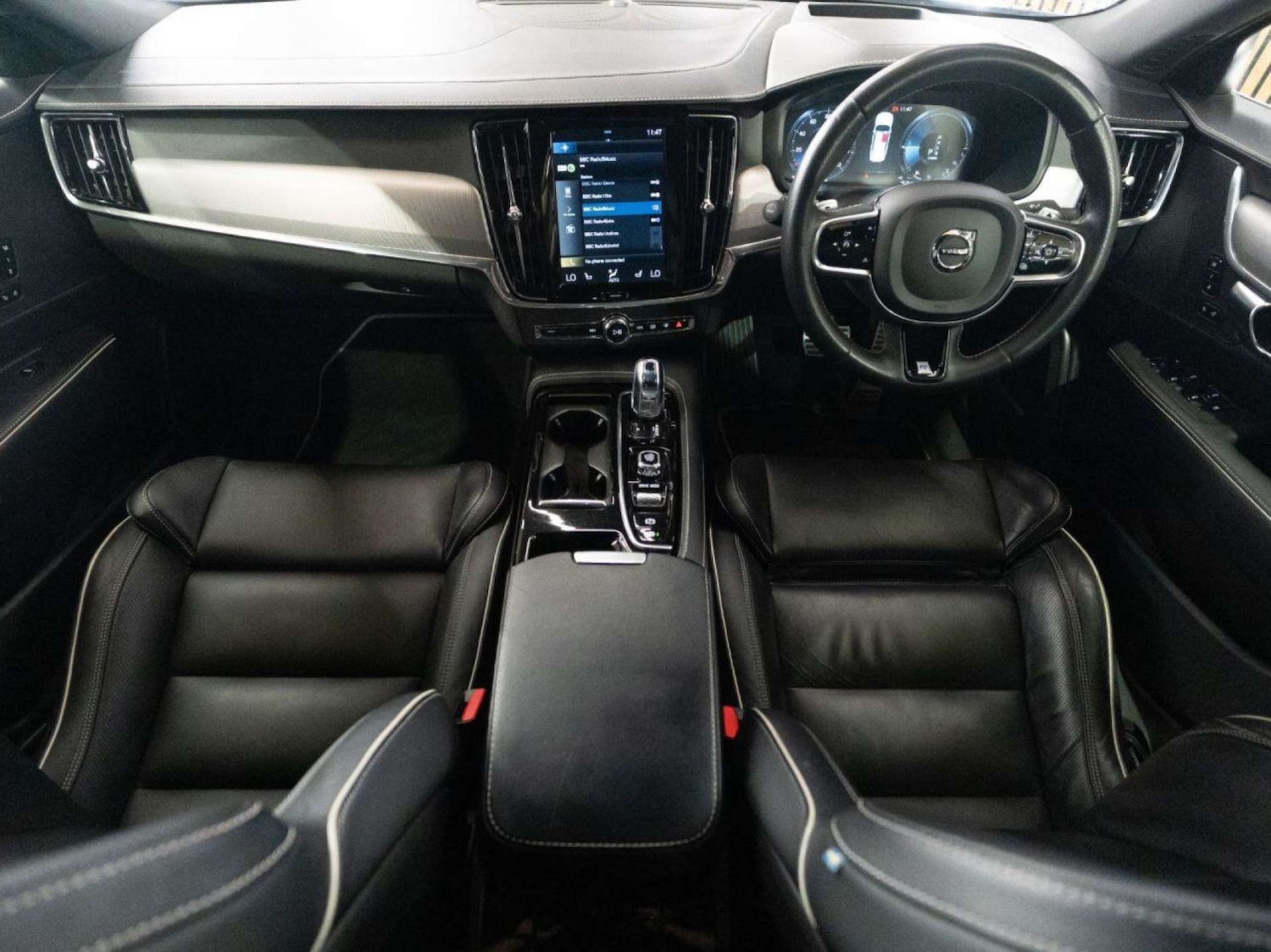 Used Volvo S90 2019 for sale - 77022767: Photo 2