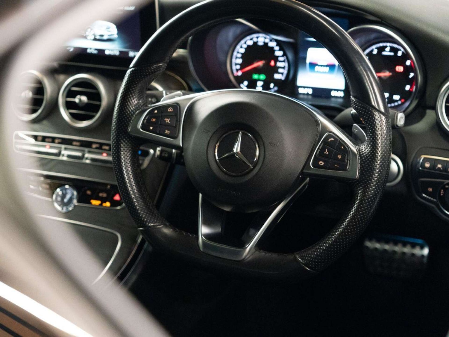 Used Mercedes-Benz C Class 2016 for sale - 77276672: Photo 15