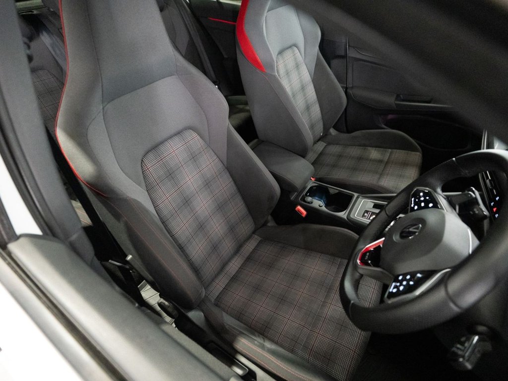 Used Volkswagen Golf 2020 for sale - 76690732: Photo 34