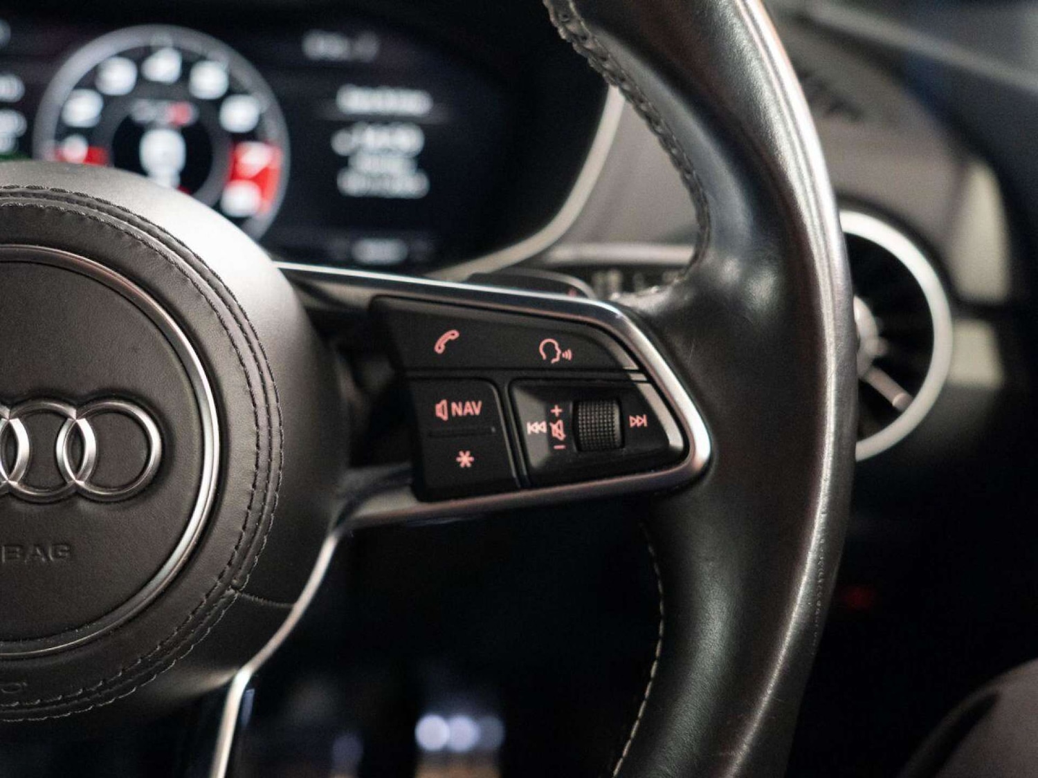 Used Audi TTS 2015 for sale - 77022761: Photo 20