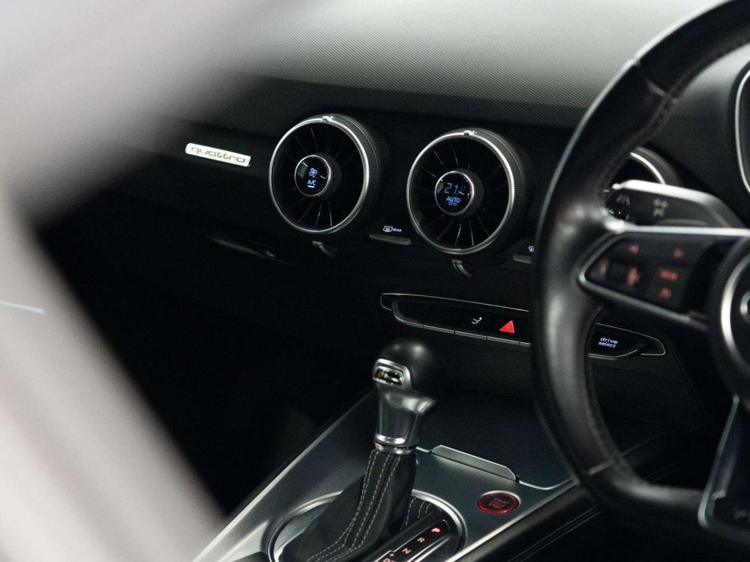 Used Audi TTS 2015 for sale - 77022761: Photo 25