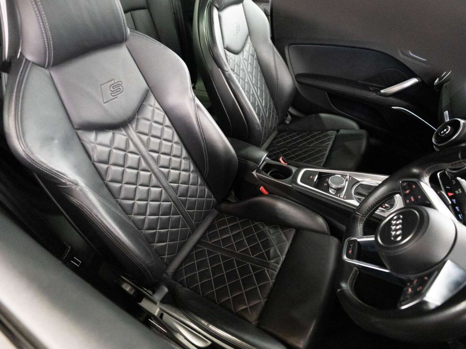 Used Audi TTS 2015 for sale - 77022761: Photo 29