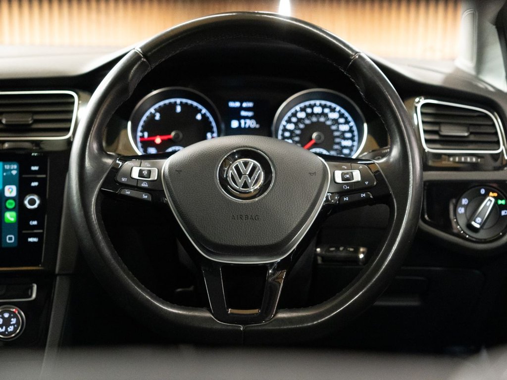 Used Volkswagen Golf 2017 for sale - 76690759: Photo 16