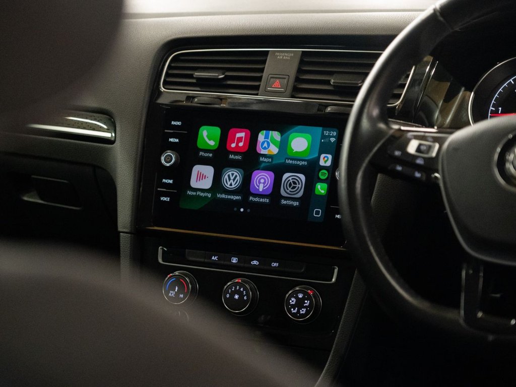 Used Volkswagen Golf 2017 for sale - 76690759: Photo 20