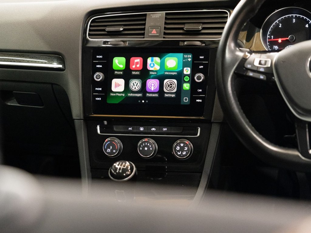 Used Volkswagen Golf 2017 for sale - 76690759: Photo 21