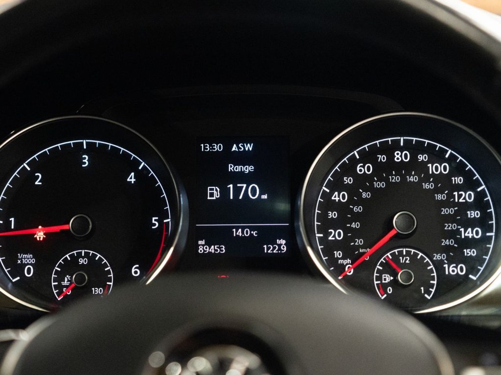 Used Volkswagen Golf 2017 for sale - 76690759: Photo 27