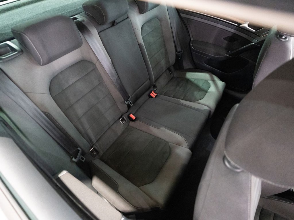 Used Volkswagen Golf 2017 for sale - 76690759: Photo 28