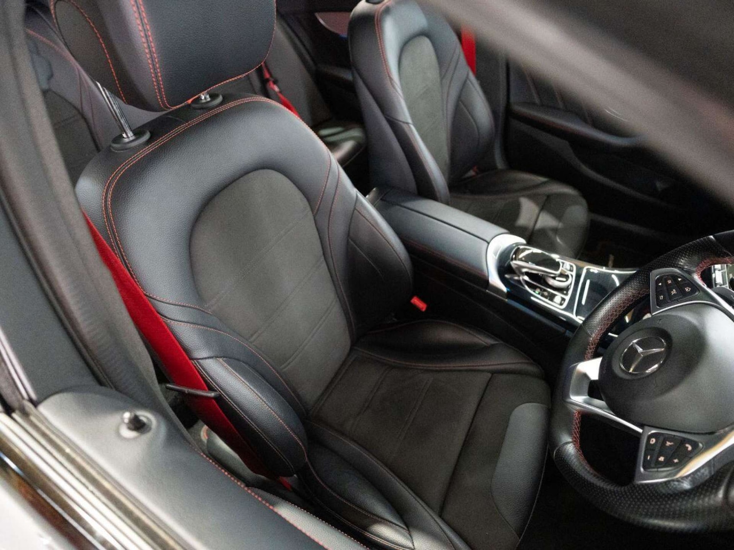 Used Mercedes-Benz C Class 2016 for sale - 77022800: Photo 40