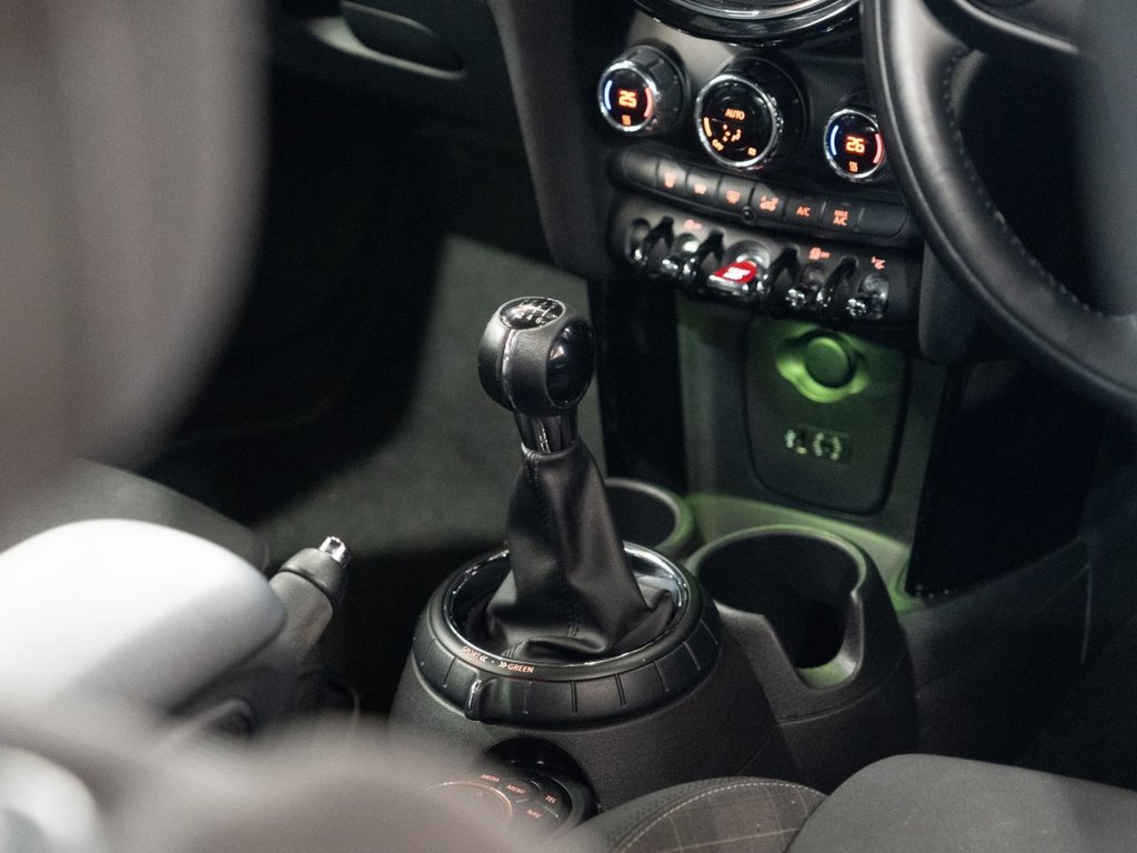 Used MINI Hatch 2016 for sale - 76768292: Photo 21