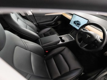 Used Tesla Model 3 2023 for sale - 78064613: Photo