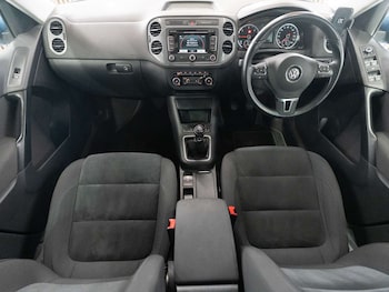 Used Volkswagen Tiguan 2015 for sale - 77342205: Photo