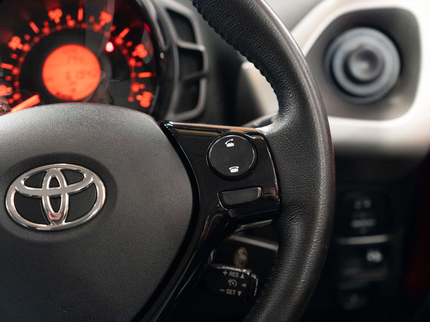 Used Toyota AYGO 2017 for sale - 78080678: Photo 14