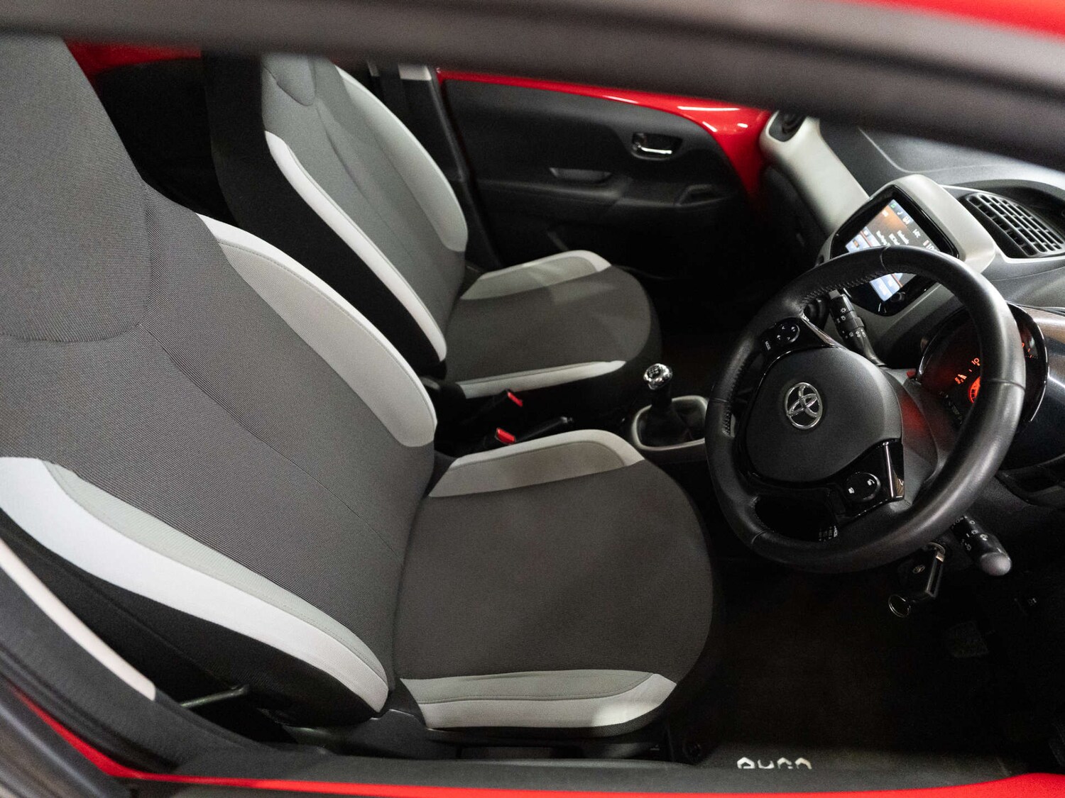 Used Toyota AYGO 2017 for sale - 78080678: Photo 16