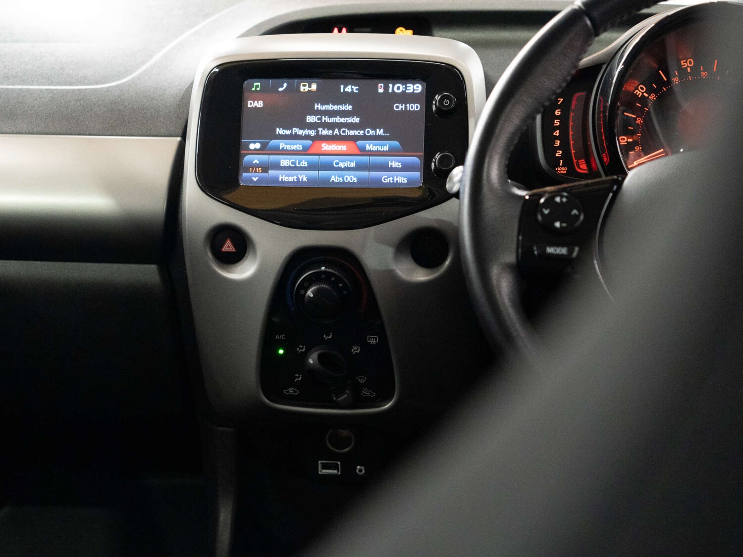 Used Toyota AYGO 2017 for sale - 78080678: Photo 17