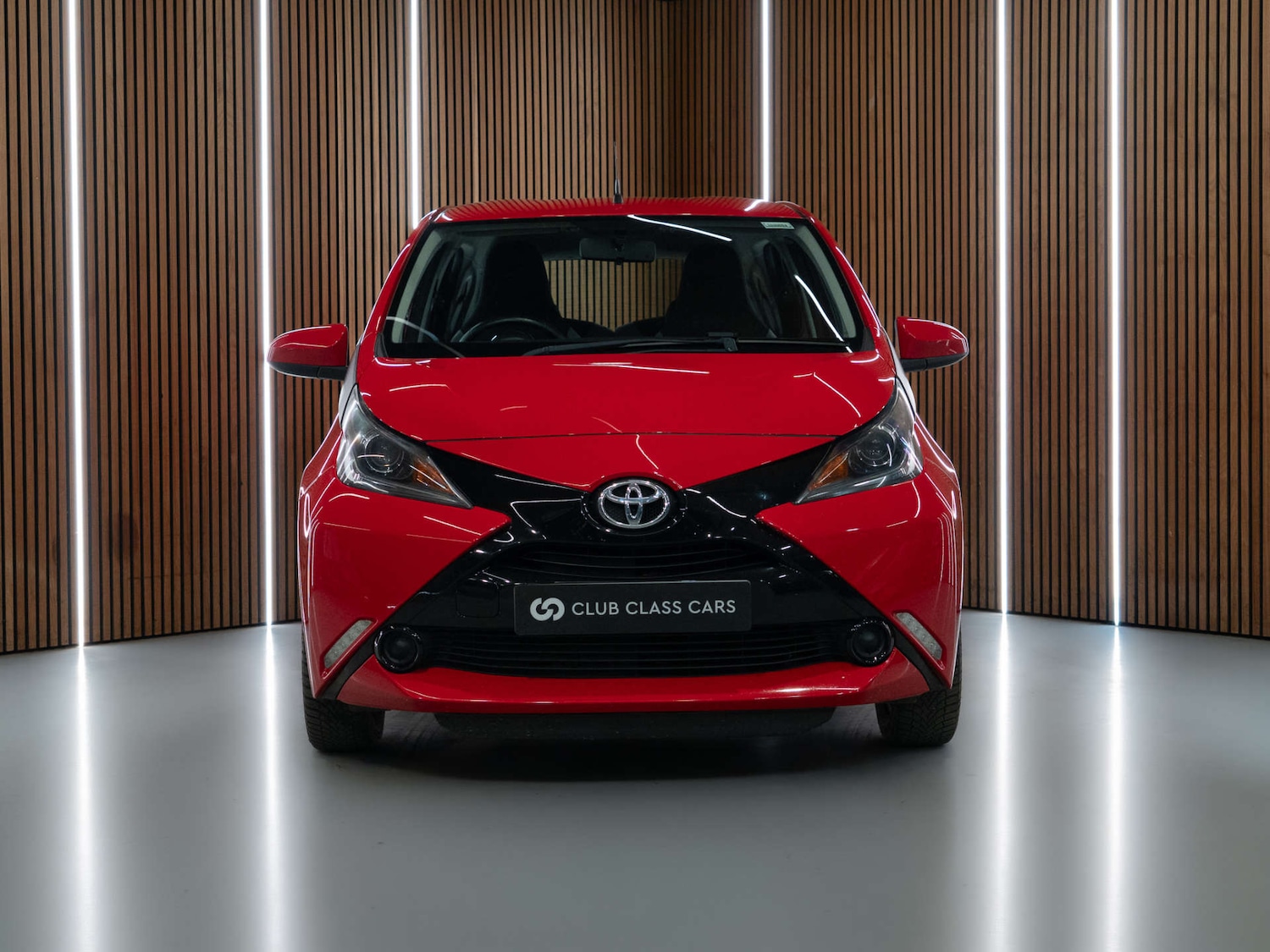 Used Toyota AYGO 2017 for sale - 78080678: Photo 3