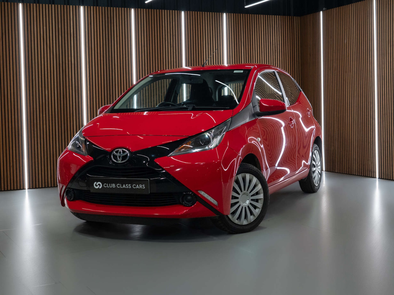 Used Toyota AYGO 2017 for sale - 78080678: Photo 4