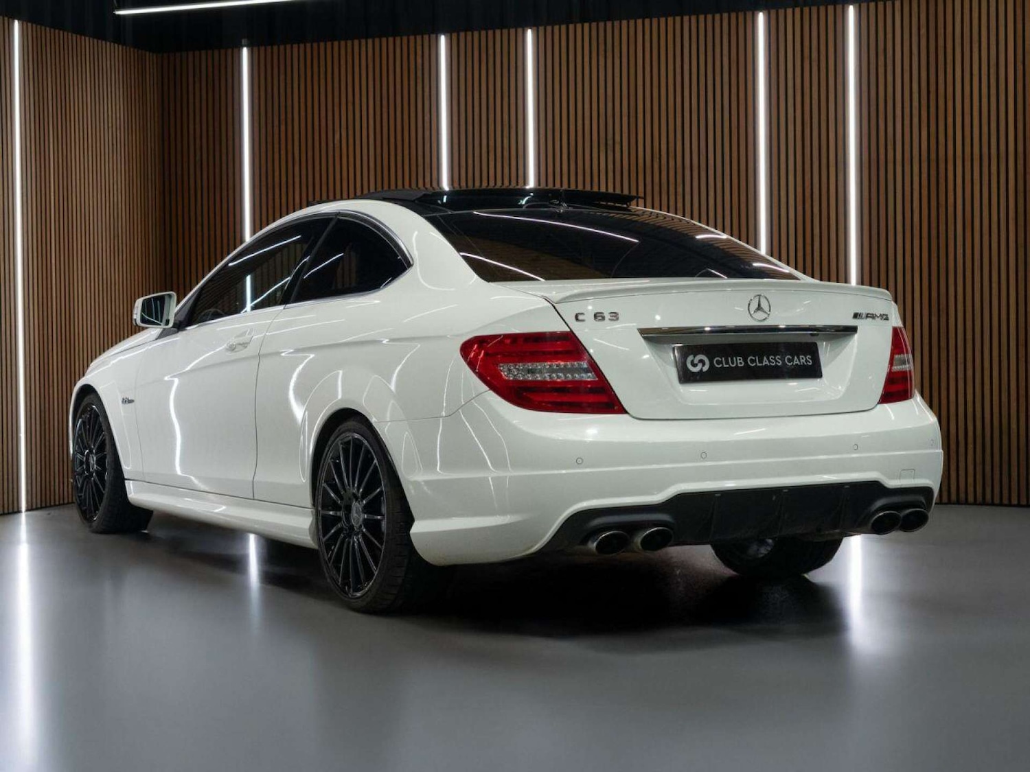 Used Mercedes-Benz C Class 2014 for sale - 77022776: Photo 3