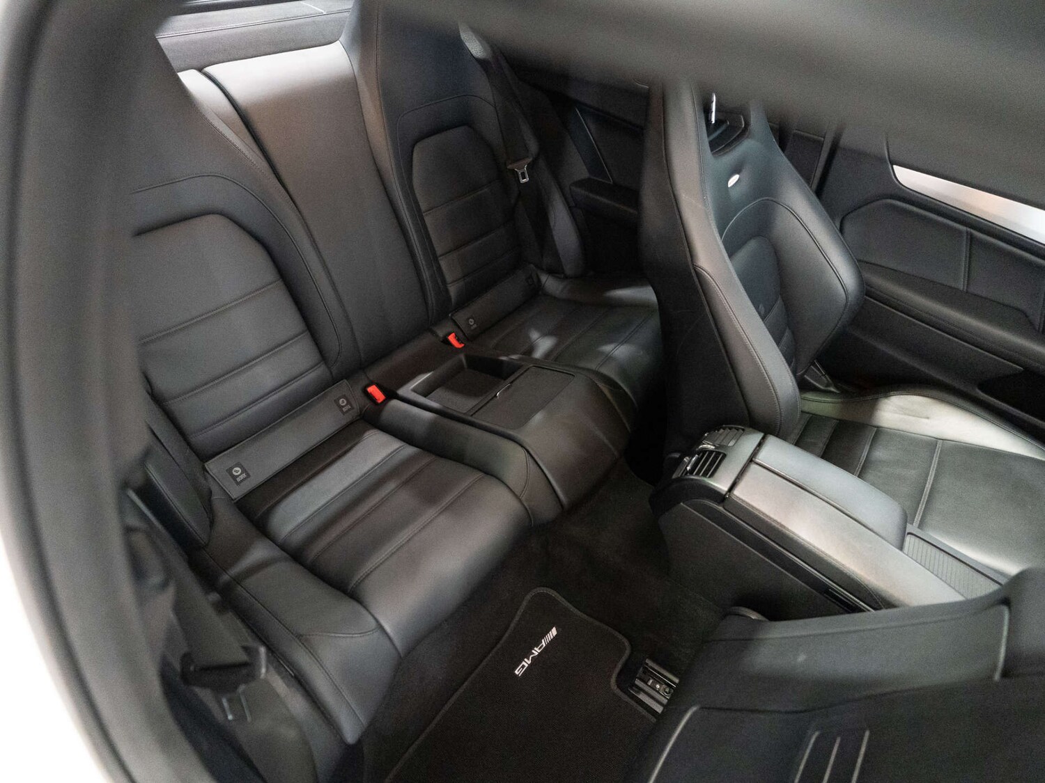 Used Mercedes-Benz C Class 2014 for sale - 77022776: Photo 33