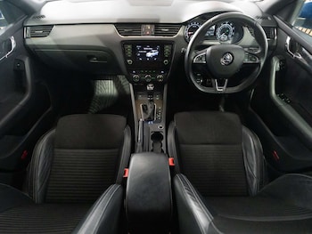 Used Skoda Octavia 2015 for sale - 77022768: Photo