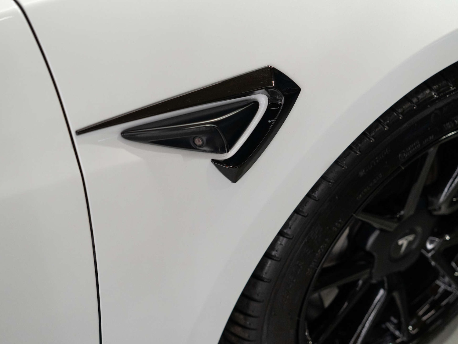 Used Tesla Model 3 2023 for sale - 77847516: Photo 11