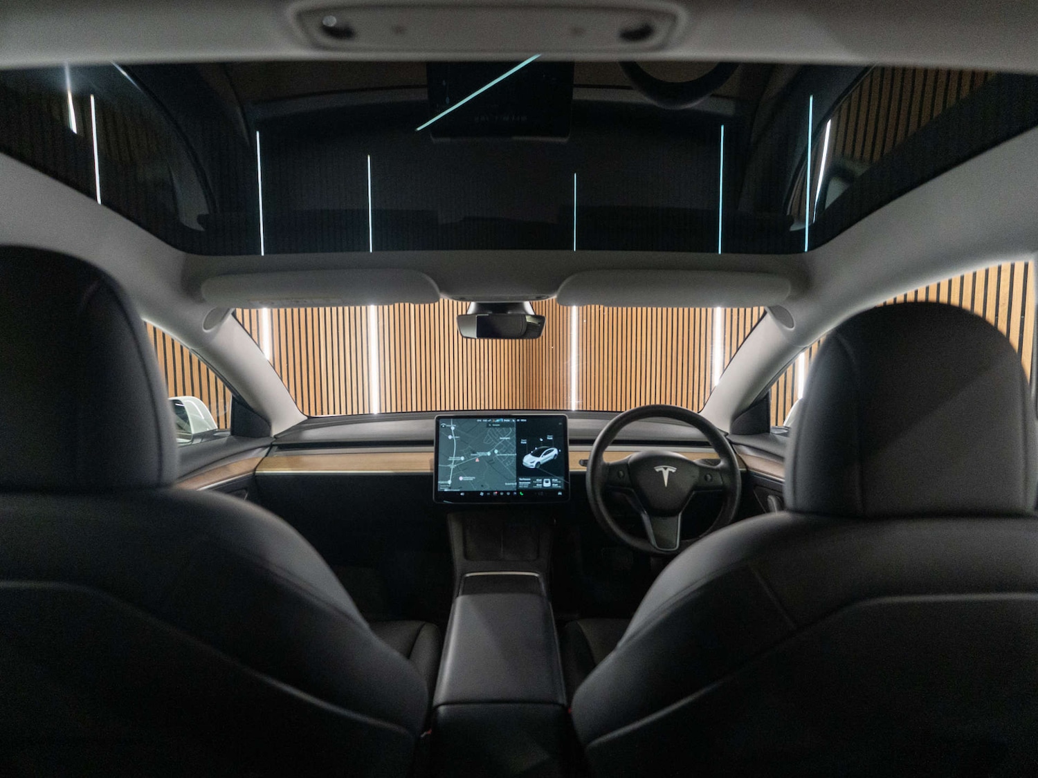 Used Tesla Model 3 2023 for sale - 77847516: Photo 2