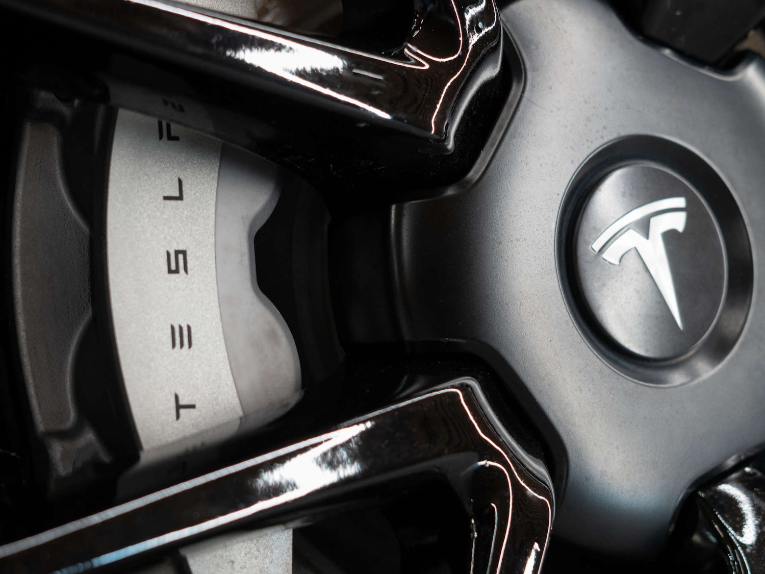 Used Tesla Model 3 2023 for sale - 77847516: Photo 32