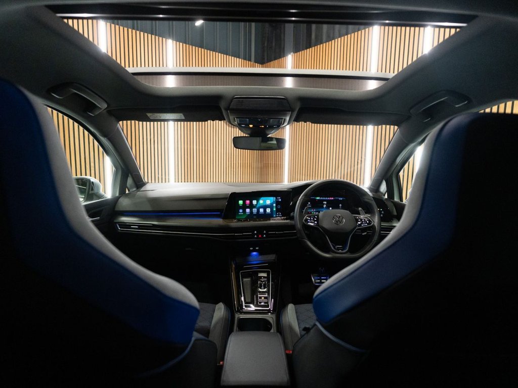 Used Volkswagen Golf 2024 for sale - 76797869: Photo 17