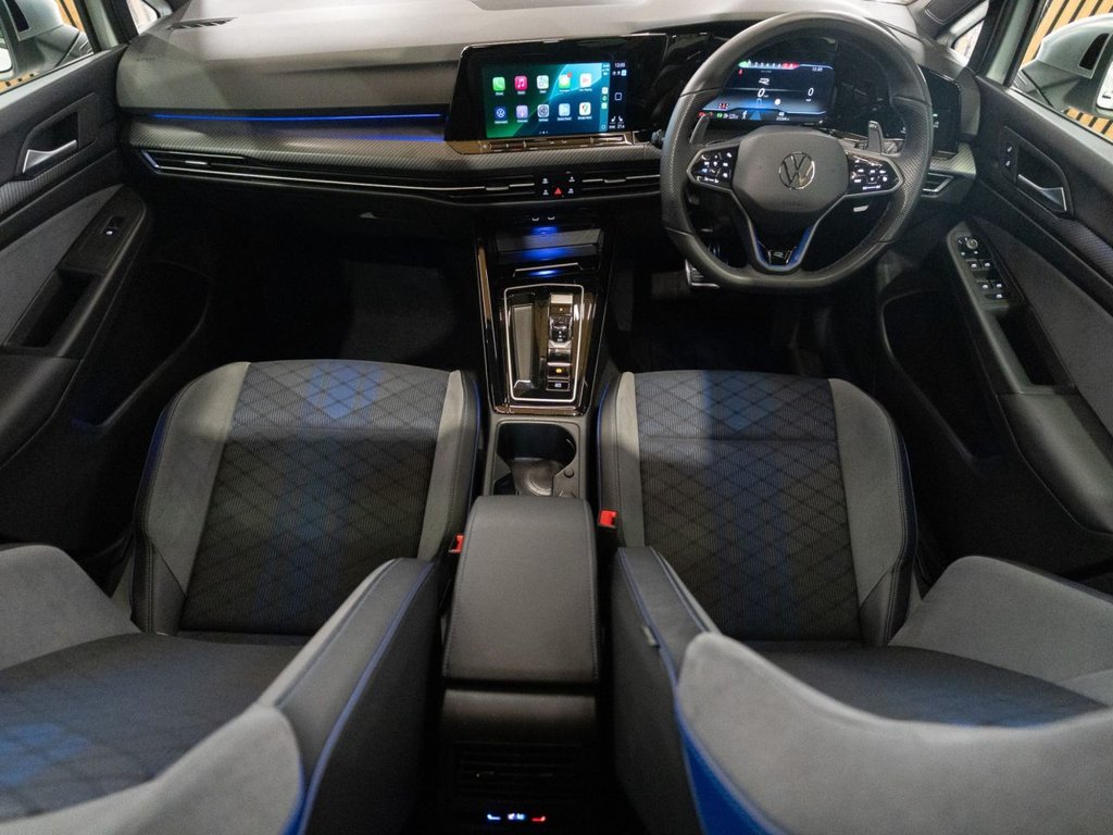 Used Volkswagen Golf 2024 for sale - 76797869: Photo 2