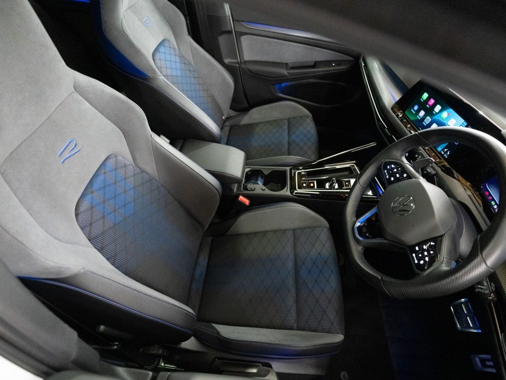 Used Volkswagen Golf 2024 for sale - 76797869: Photo 25