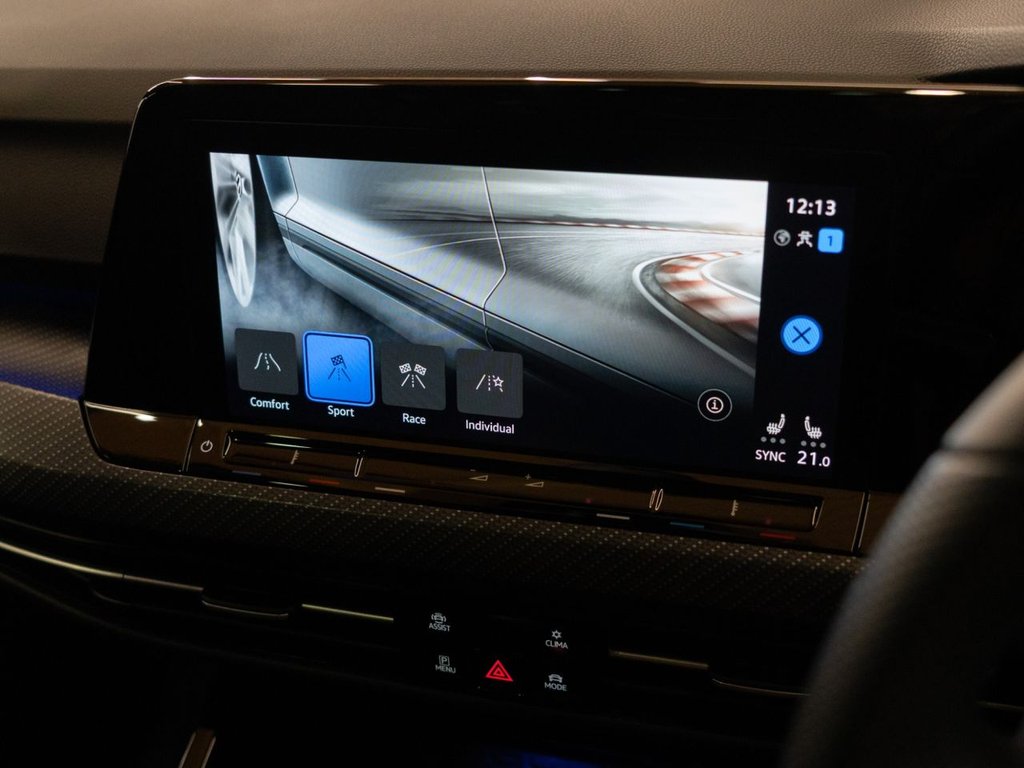 Used Volkswagen Golf 2024 for sale - 76797869: Photo 31