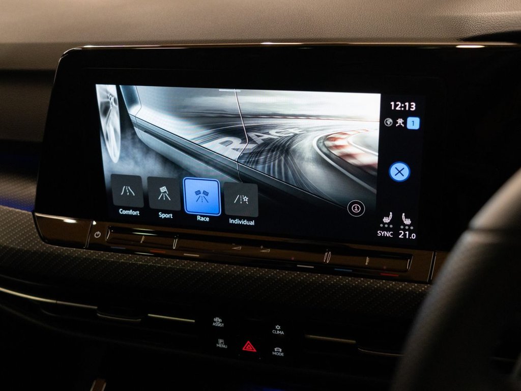 Used Volkswagen Golf 2024 for sale - 76797869: Photo 32