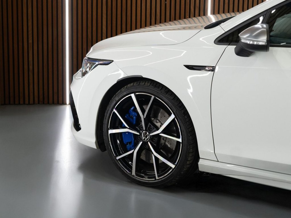 Used Volkswagen Golf 2024 for sale - 76797869: Photo 9