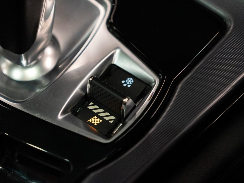 Used Jaguar F-Type 2018 for sale - 76690760: Photo 28