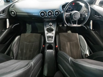 Used Audi TT 2017 for sale - 76690738: Photo