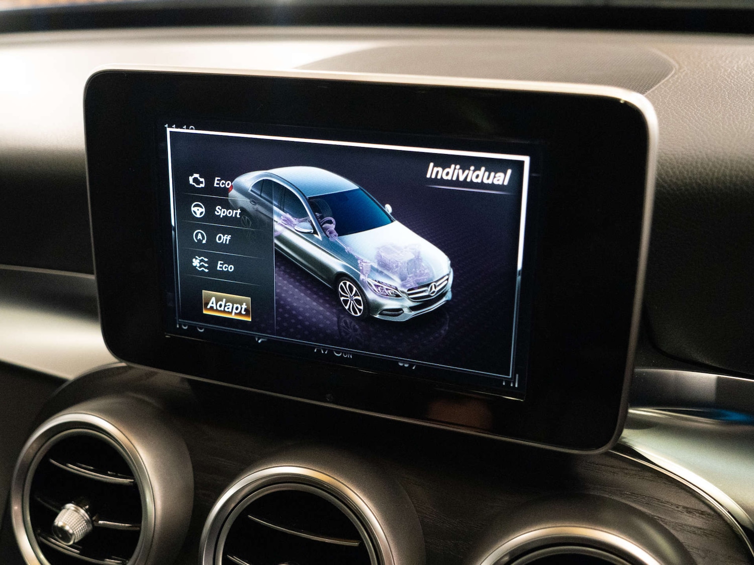 Used Mercedes-Benz C Class 2018 for sale - 77805439: Photo 26