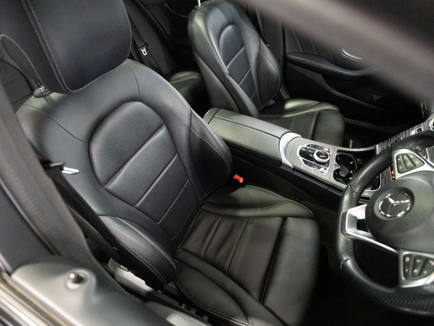 Used Mercedes-Benz C Class 2018 for sale - 77805439: Photo 33