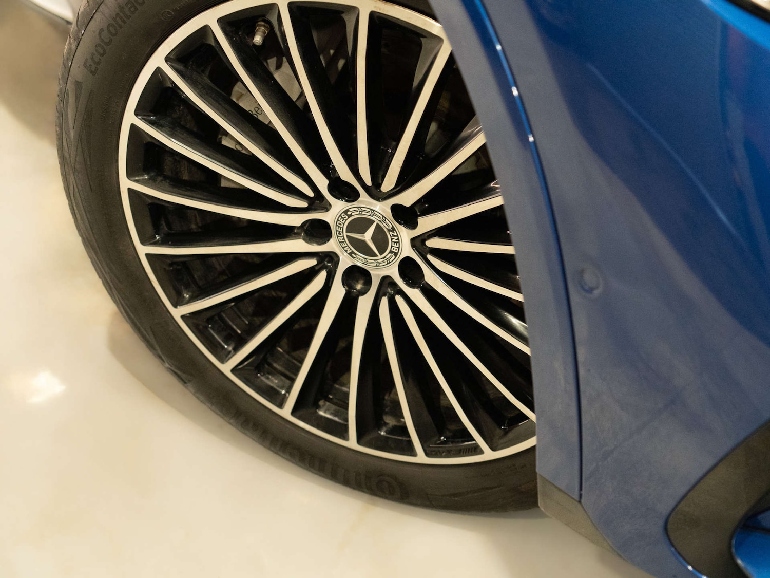 Used Mercedes-Benz GLC 2023 for sale - 77105771: Photo 11