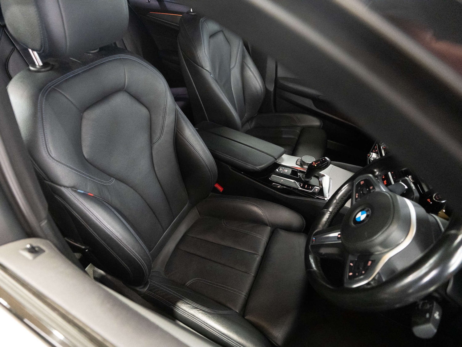 Used BMW 5 Series 2018 for sale - 77023549: Photo 32