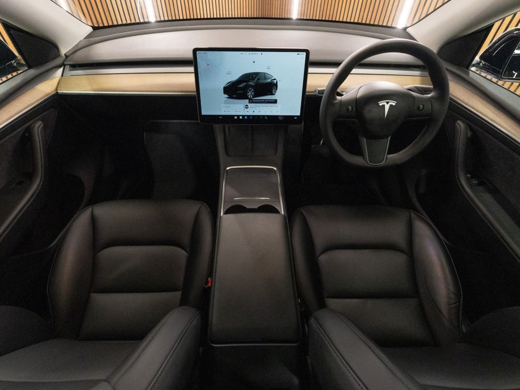 Used Tesla Model Y 2023 for sale - 76883166: Photo 2