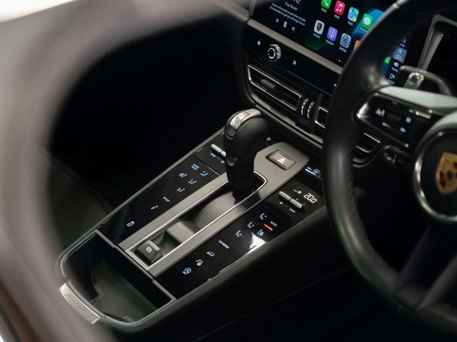 Used Porsche Macan 2023 for sale - 77022786: Photo 37