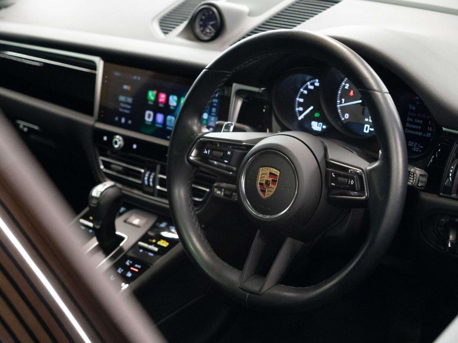 Used Porsche Macan 2023 for sale - 77022786: Photo 38