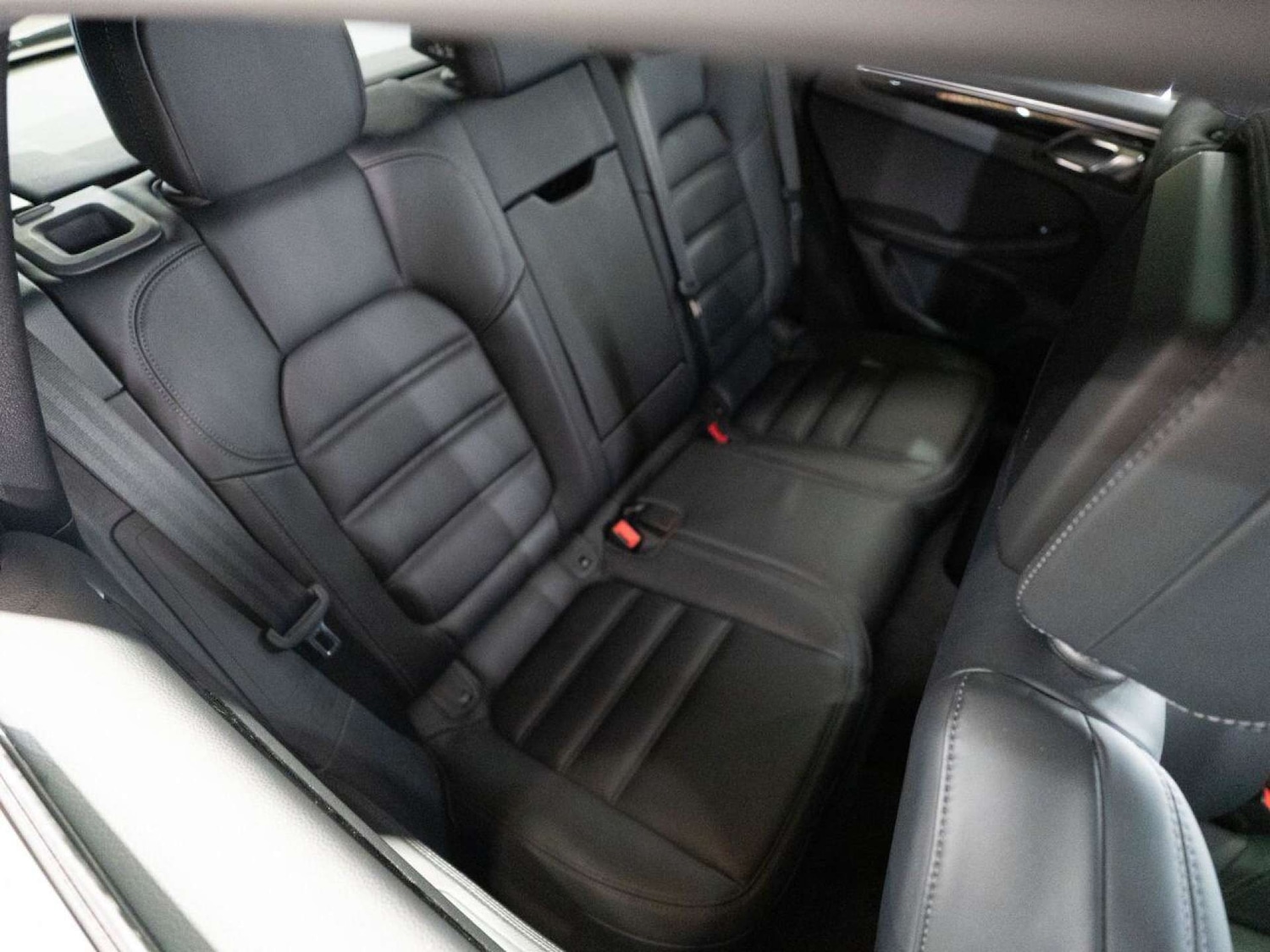 Used Porsche Macan 2023 for sale - 77022786: Photo 46