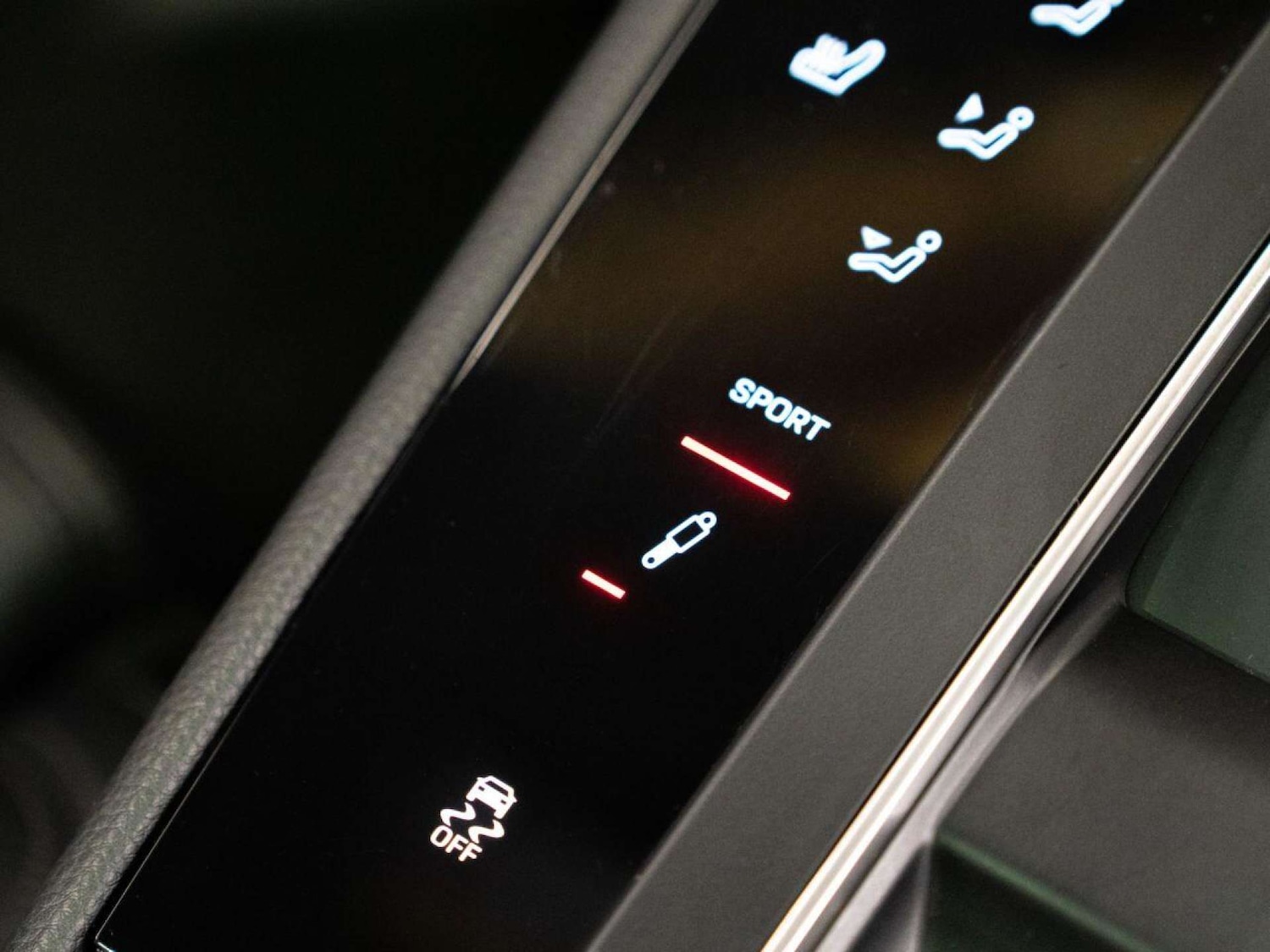 Used Porsche Macan 2023 for sale - 77022786: Photo 53