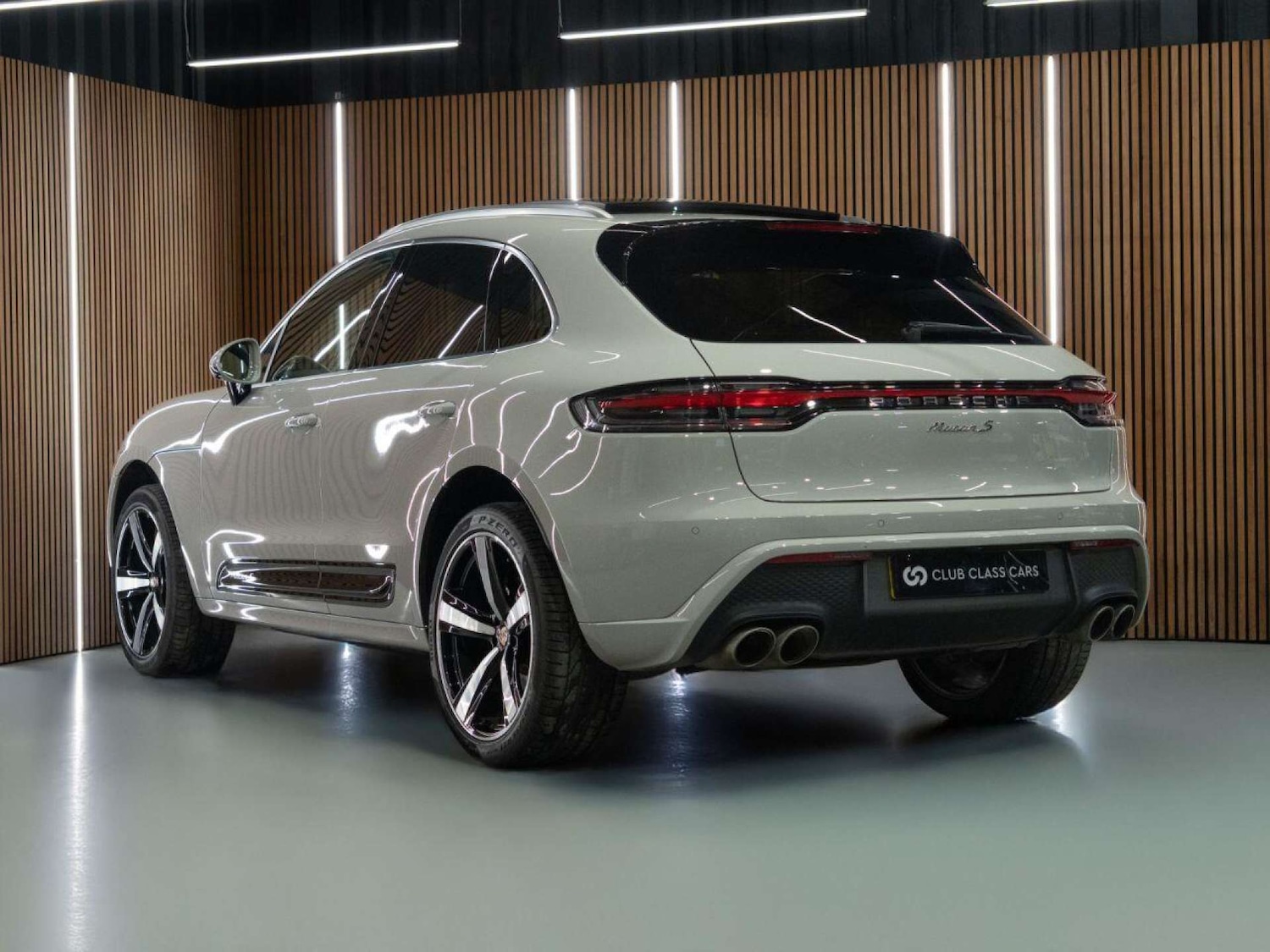 Used Porsche Macan 2023 for sale - 77022786: Photo 7