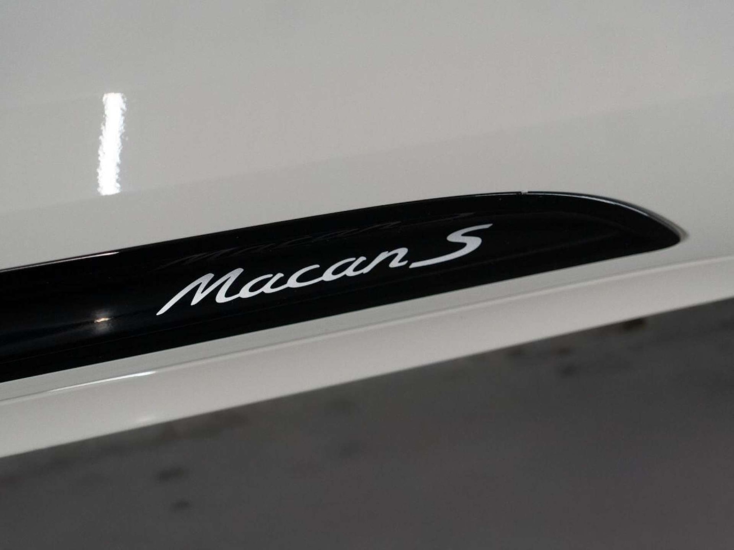 Used Porsche Macan 2023 for sale - 77022786: Photo 8