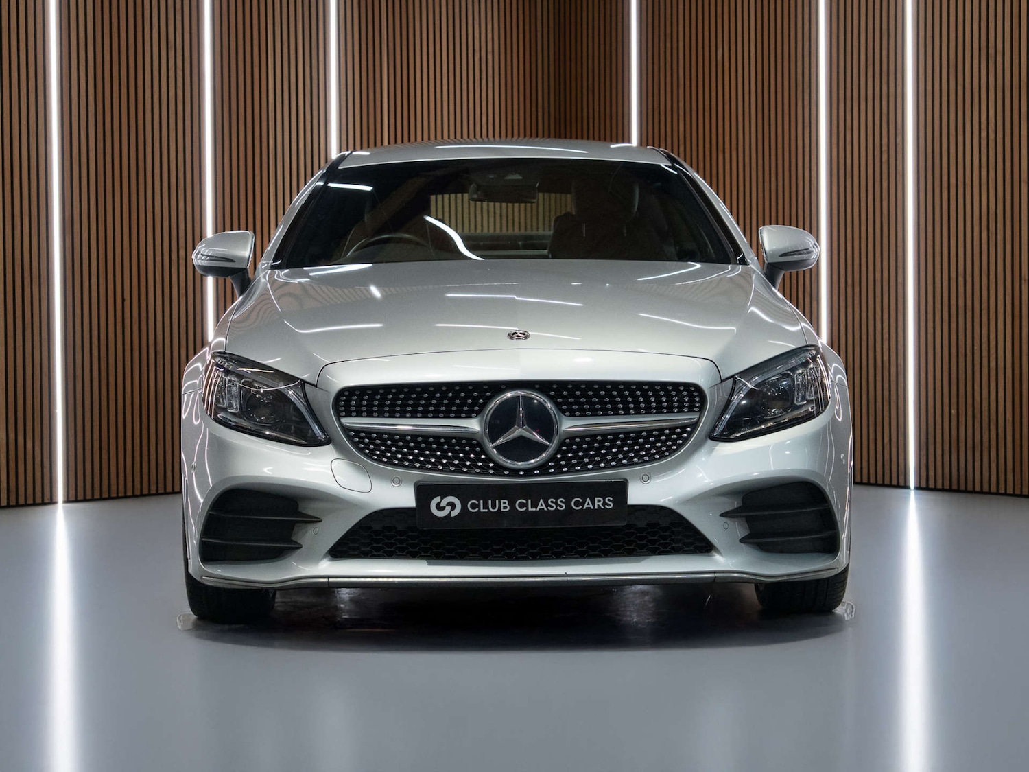 Used Mercedes-Benz C Class 2018 for sale - 77115843: Photo 3