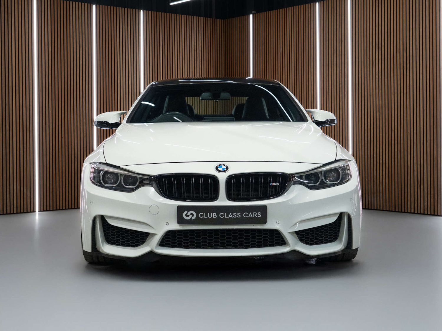 Used BMW M4 2017 for sale - 77022804: Photo 3