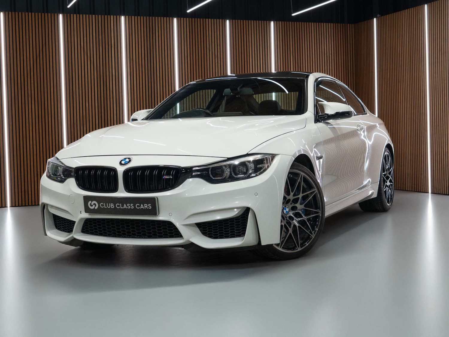 Used BMW M4 2017 for sale - 77022804: Photo 4