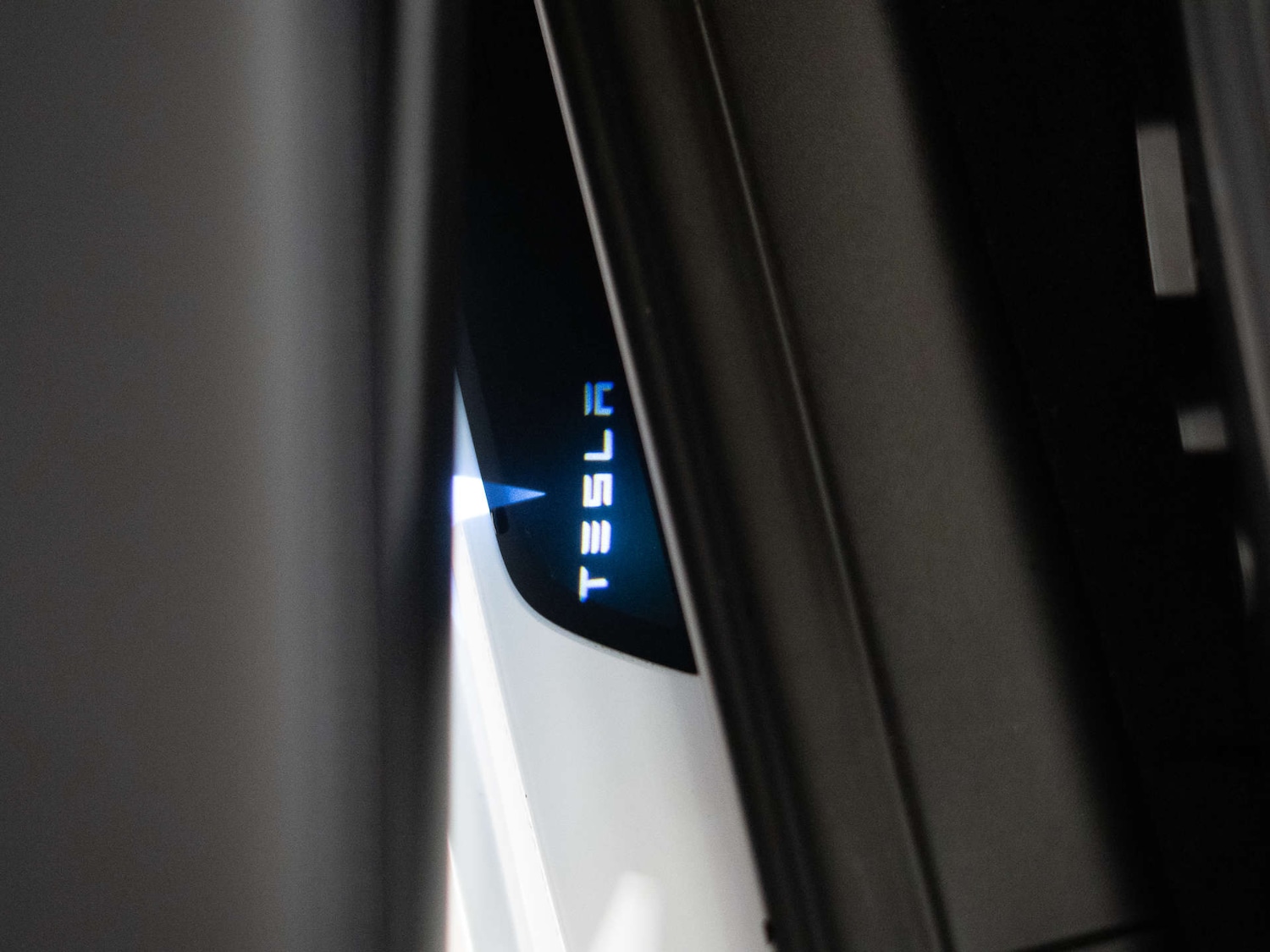 Used Tesla Model 3 2023 for sale - 78179596: Photo 37