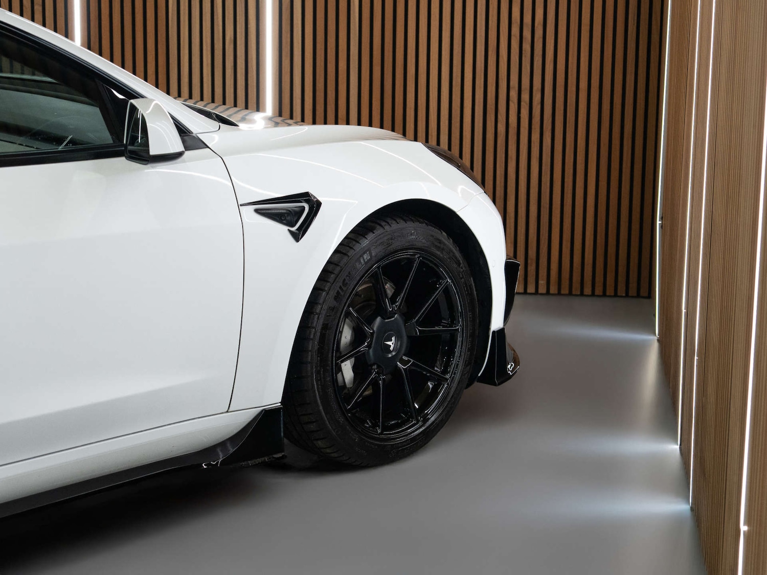 Used Tesla Model 3 2023 for sale - 78179596: Photo 8